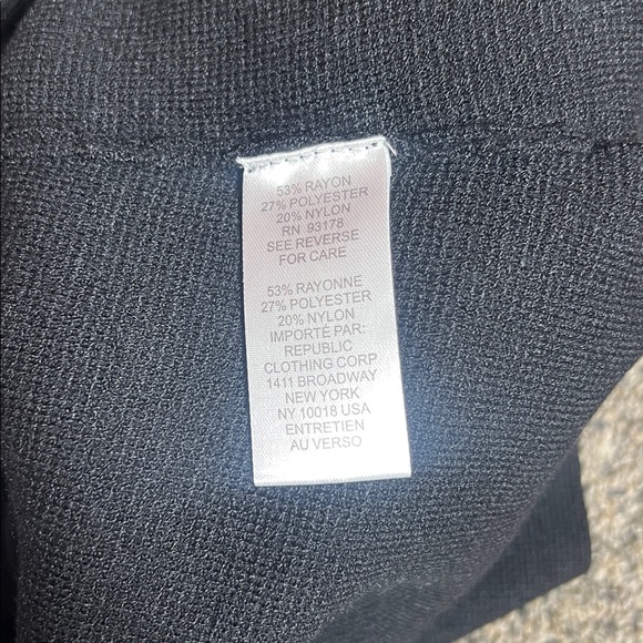 NWT Truth by Republic Black Sleeveless Turtleneck by Truth - Picture 5 of 5